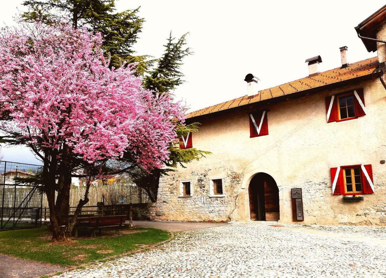 Villa Agritur Ciastel Sanzeno Exterior foto